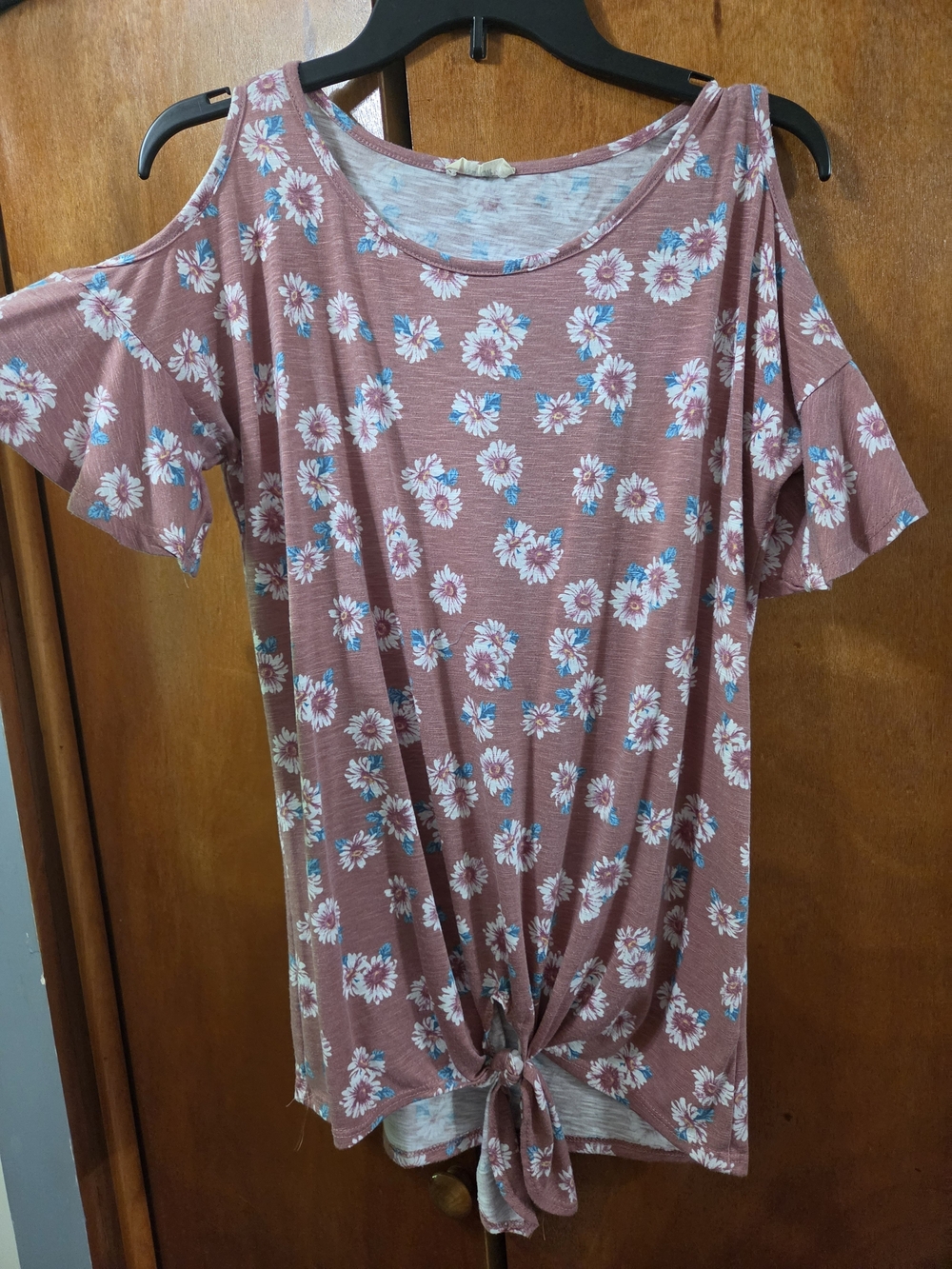 First Love Rose-Mauve Floral Cold-Shoulder Tie Front Top